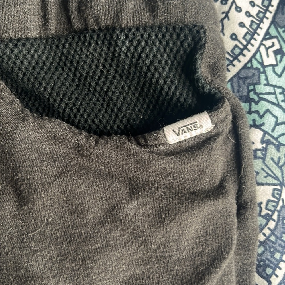 Vans shorts - Picture 2 of 5